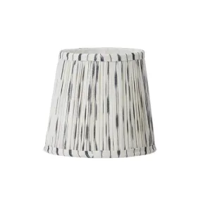 Bungalow DK Ikat Lamphade Small - Black - Trouva
